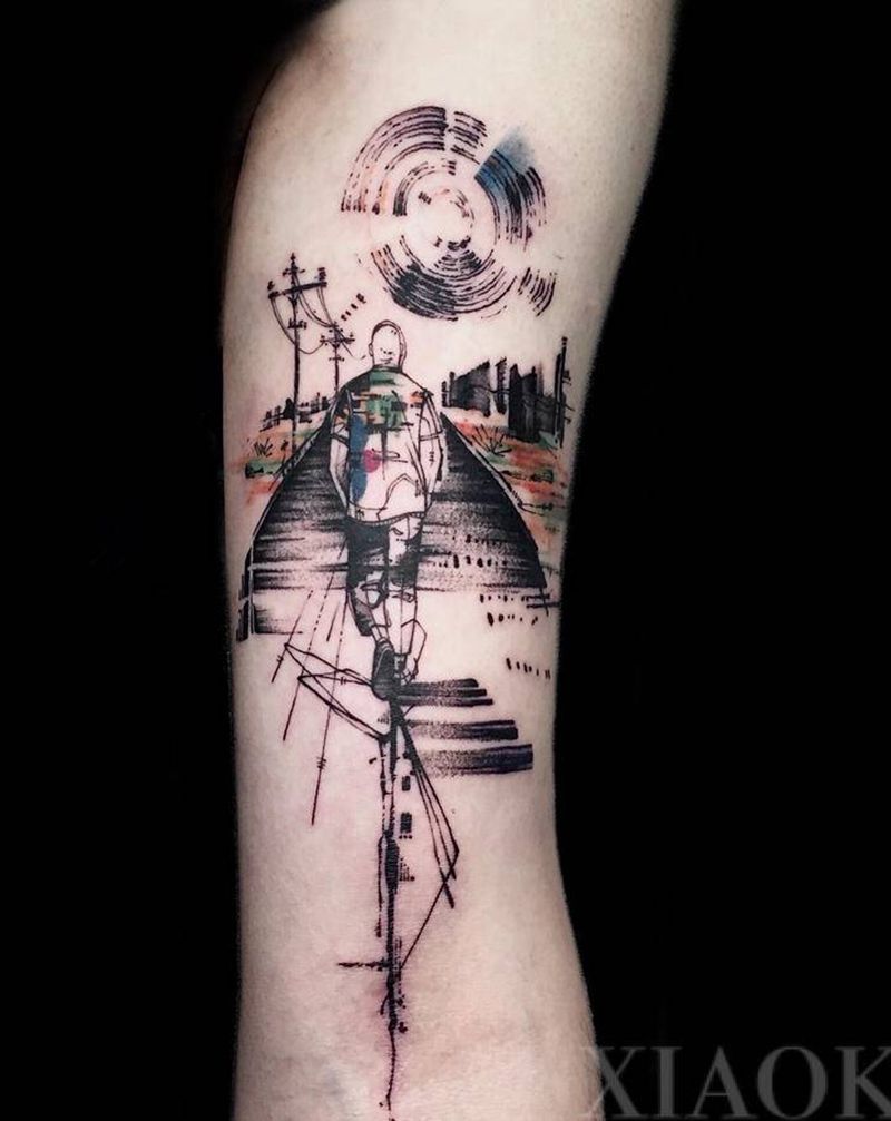 暮色中的背影纹身图片_手臂纹身图案