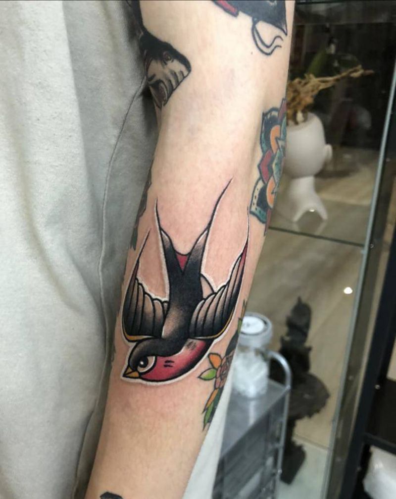 school纹身图片_手臂纹身图案