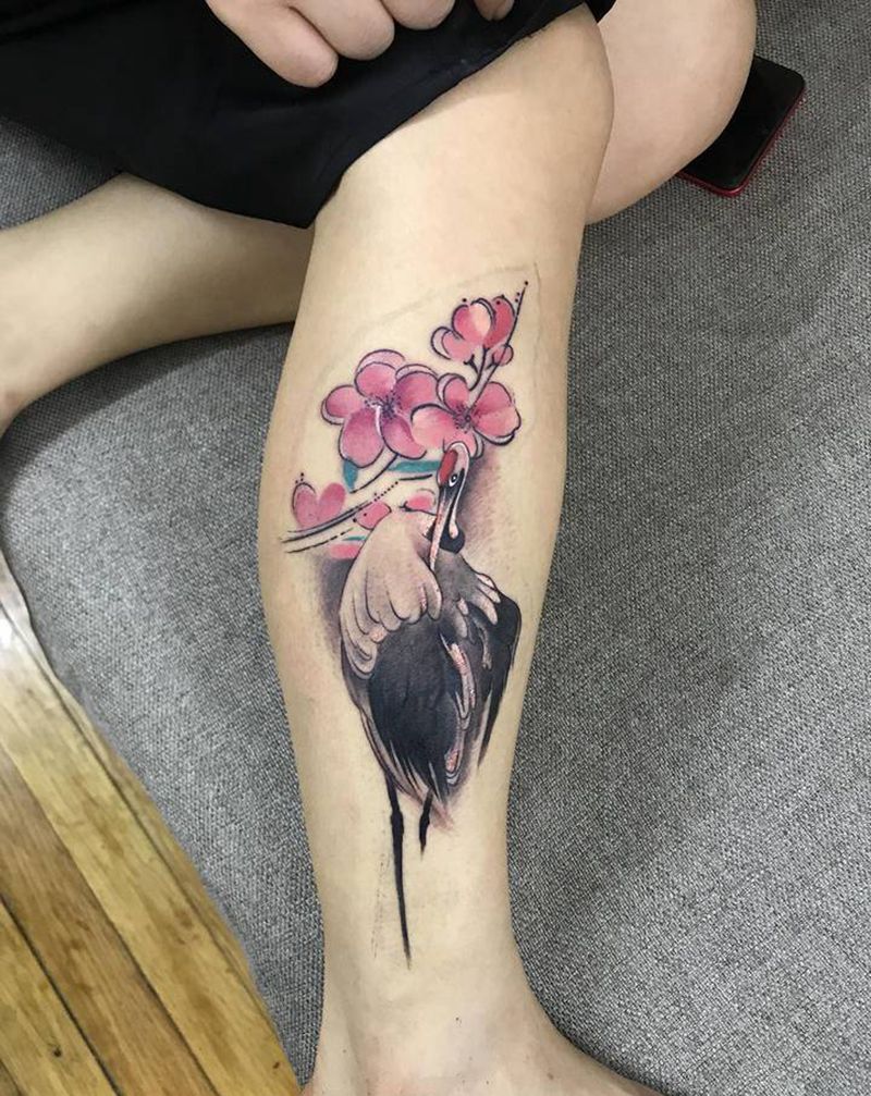 鹤纹身图片_腿部水彩纹身图案