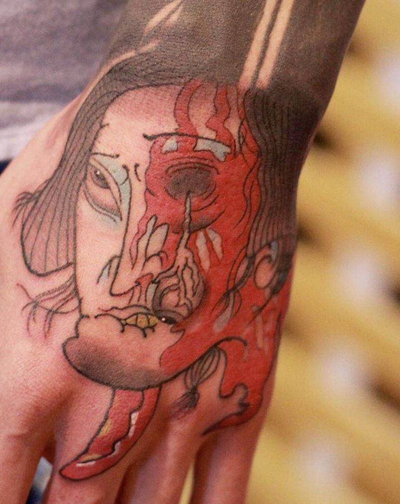 手臂武士纹身图片_手部老传统新传统纹身图案