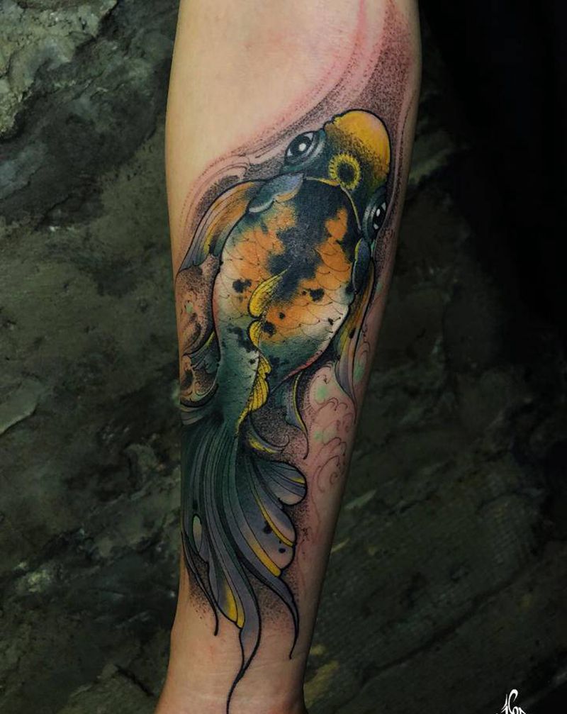 金鱼纹身图片_手臂New School水彩纹身图案