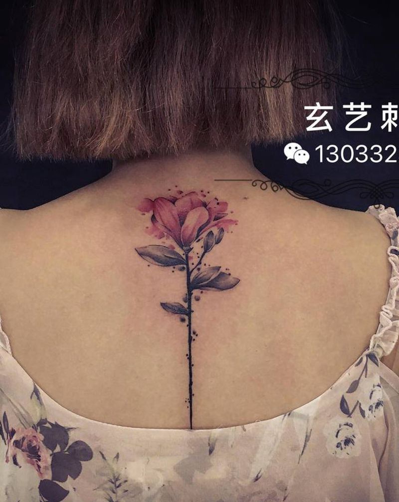 花纹身图片_背部纹身图案