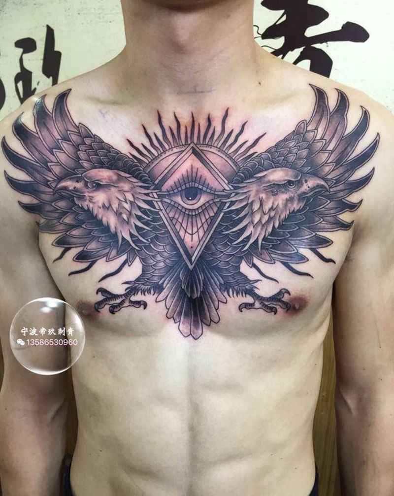 花胸-雄鹰展翅纹身图片_胸部新传统纹身图案