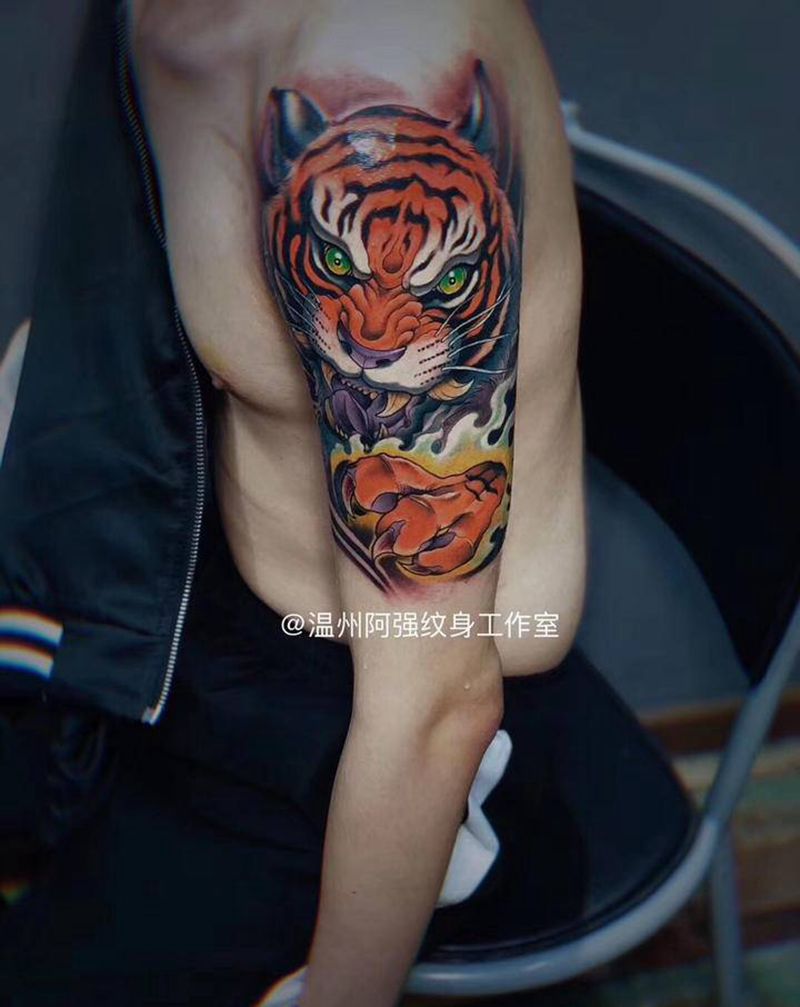 老虎纹身纹身图片_新传统Old School纹身图案