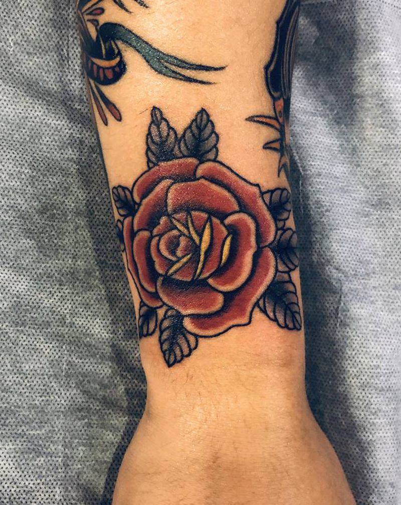 玫瑰school纹身图片_手臂纹身图案