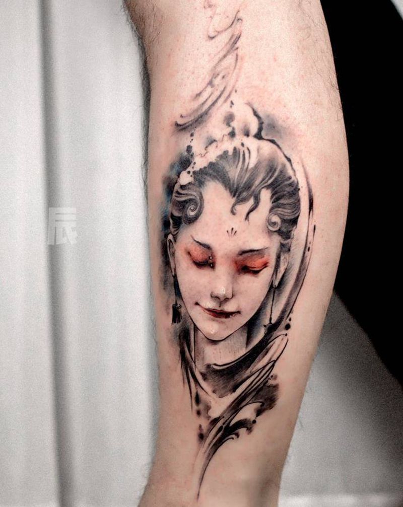 温婉女子纹身图片_脚部腿部水墨老传统艺妓花旦仕女纹身图案