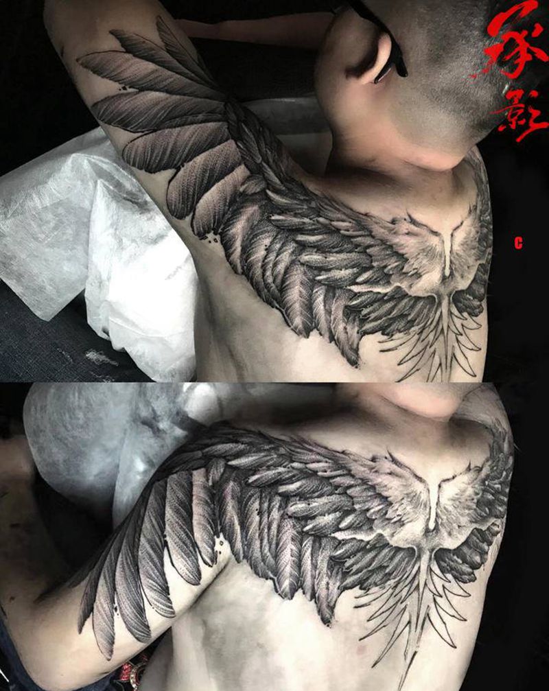 翅膀纹身图片_背部水墨点刺纹身图案