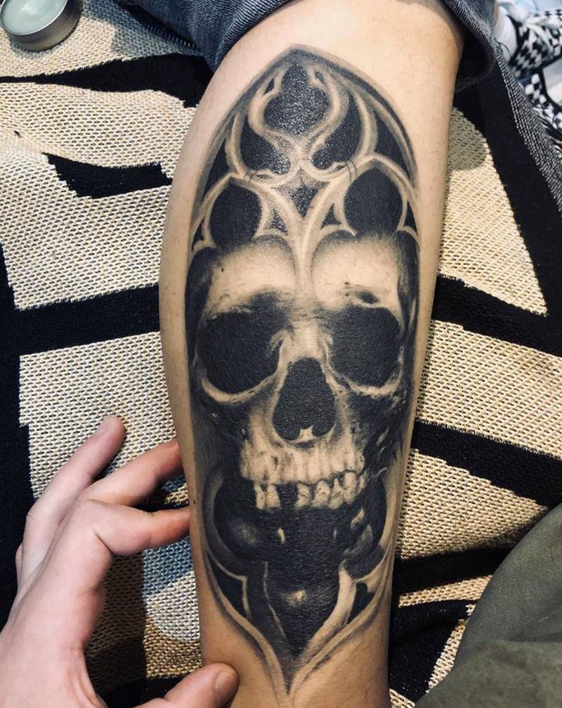 骷髅写实纹身图片_脚部纹身图案