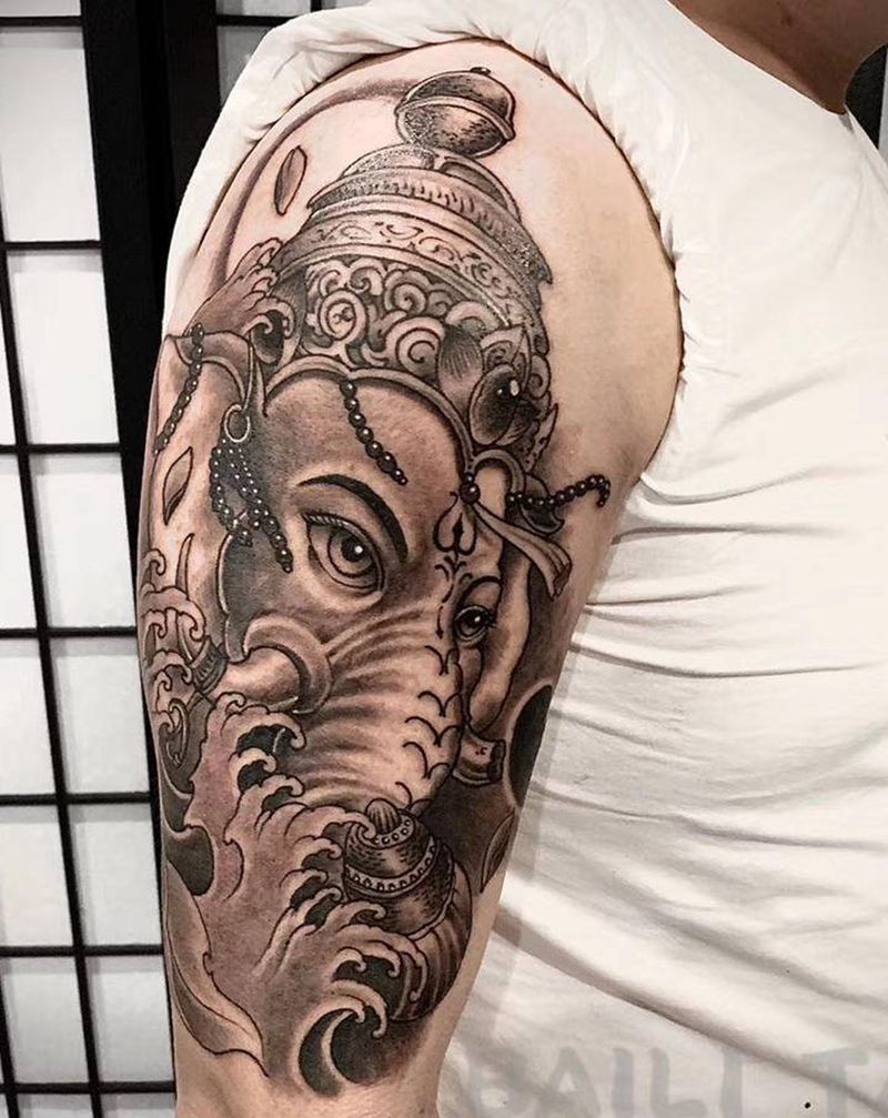 象神纹身图片_手臂老传统纹身图案