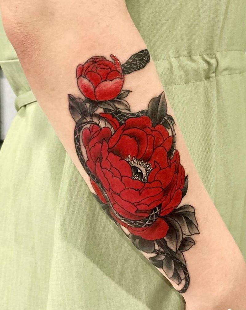 花与蛇纹身图片_手臂纹身图案