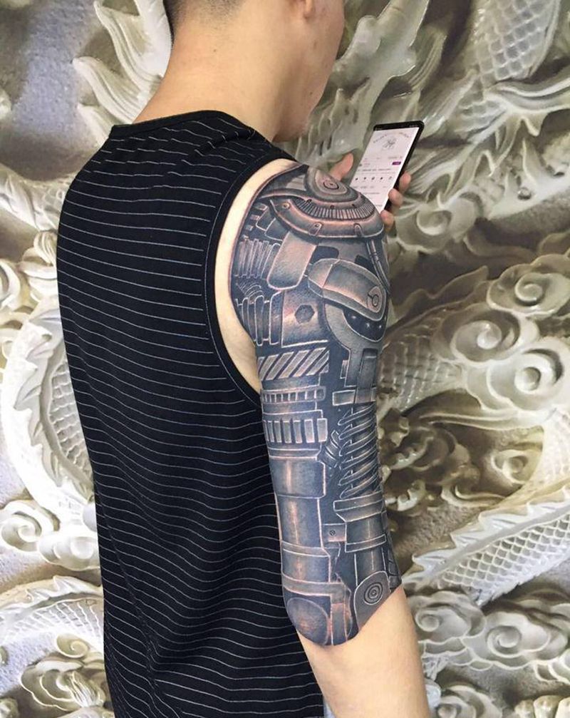 机械大臂纹身图片_手臂欧美写实纹身图案