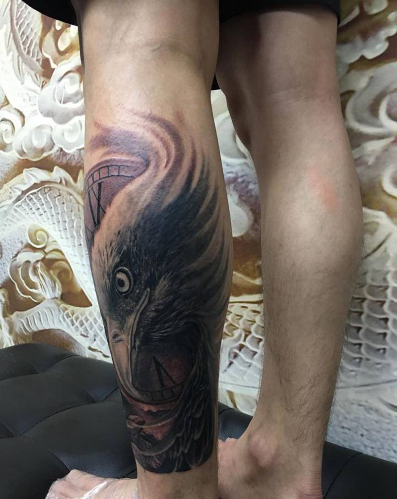 雄鹰纹身图片_腿部欧美写实纹身图案