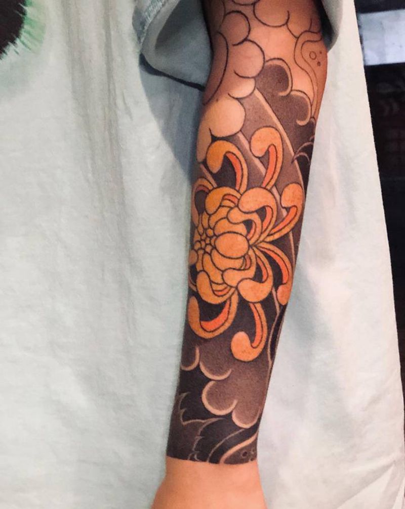 菊花纹身图片_老传统纹身图案