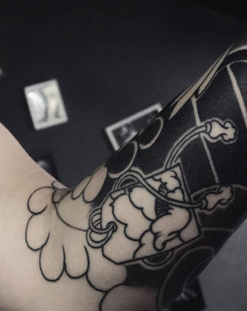传统纹身图片_手部老传统纹身图案