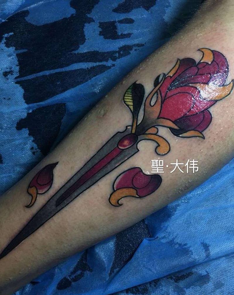 刀纹身玫瑰纹身图片_腿部Old SchoolNew School纹身图案