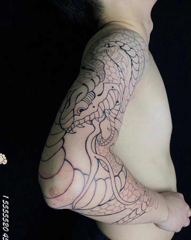 牡丹与蛇纹身图片_手臂老传统纹身图案