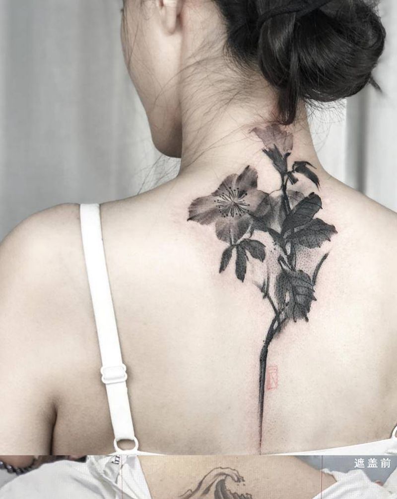 遮盖纹身图片_手臂背部水墨老传统纹身图案
