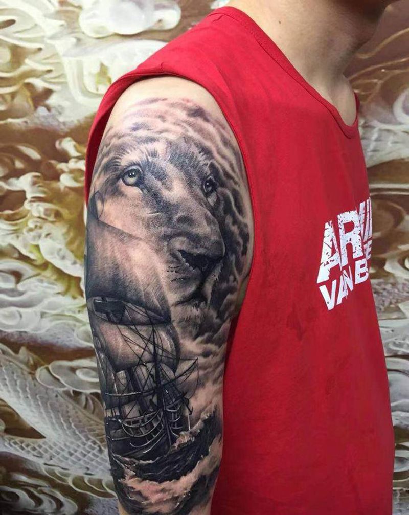 远航的狮子纹身图片_手臂欧美写实纹身图案