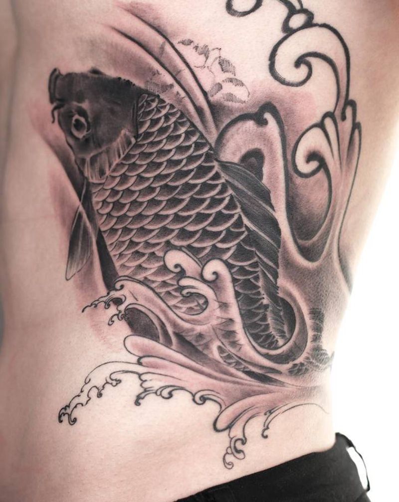 鱼(未完成)纹身图片_腰部腹部水墨水彩纹身图案