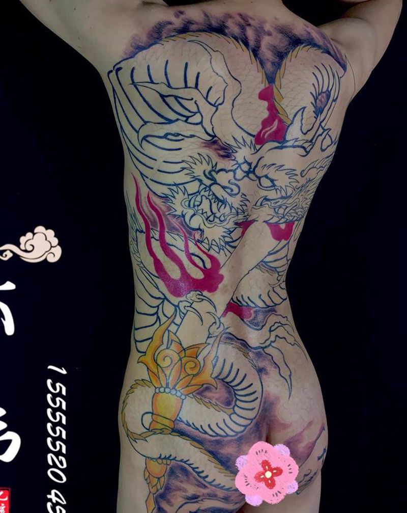龙纹身满背纹身纹身图片_背部纹身图案