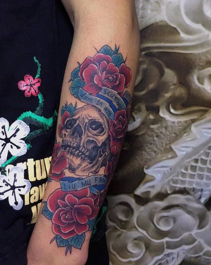 玫瑰骷髅纹身图片_手臂新传统纹身图案