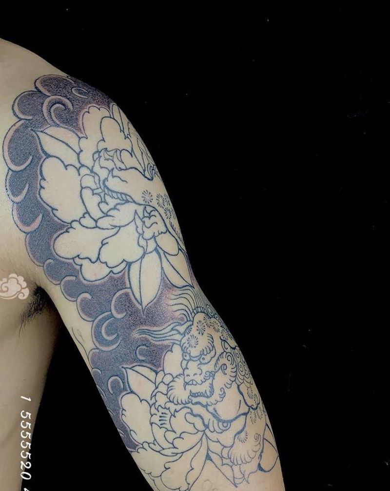 唐狮 老传统 日式纹身图片_手臂纹身图案