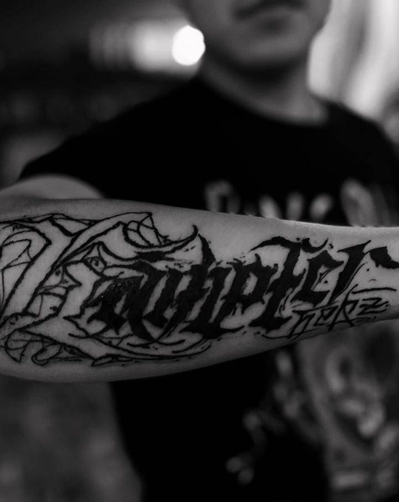 花体纹身图片_花体字纹身图案