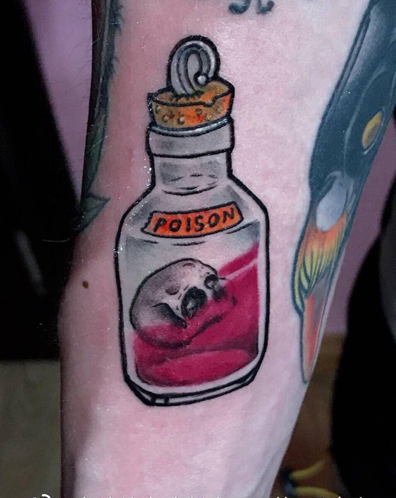 毒酒纹身图片_手部纹身图案