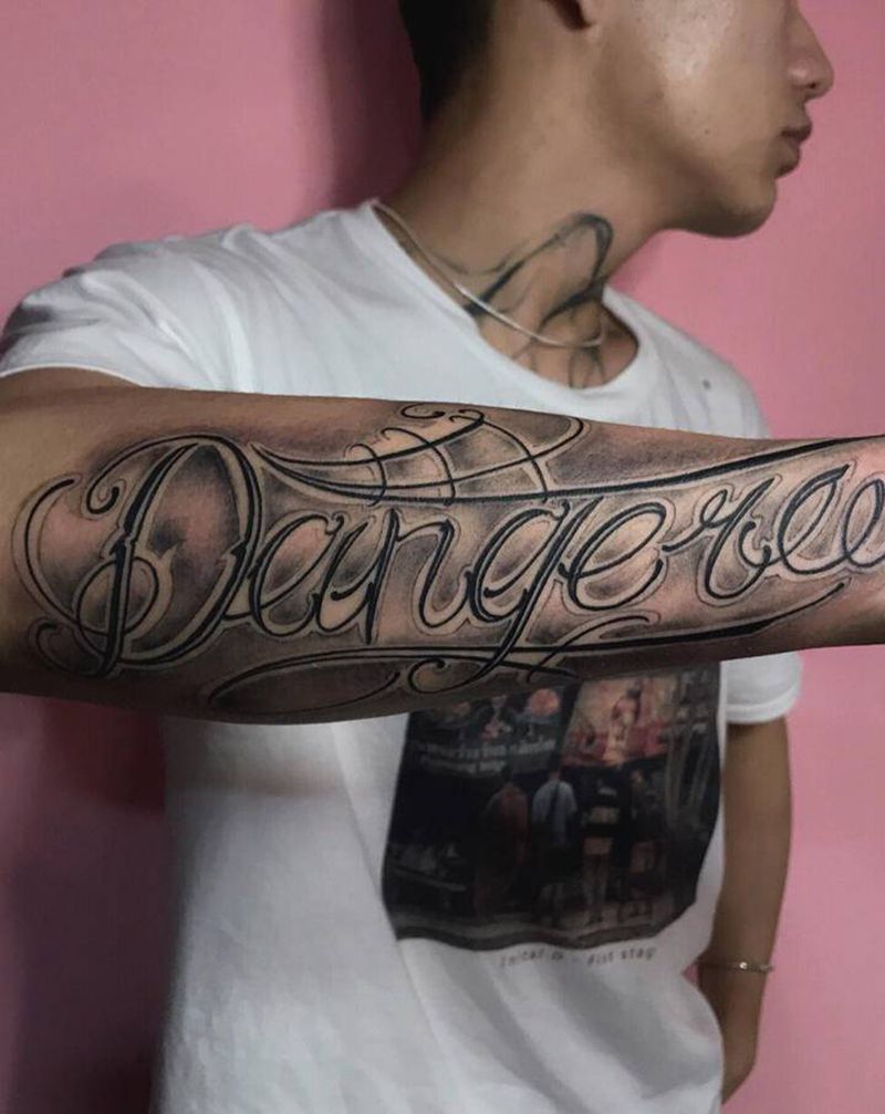 花体纹身图片_手部纹身图案