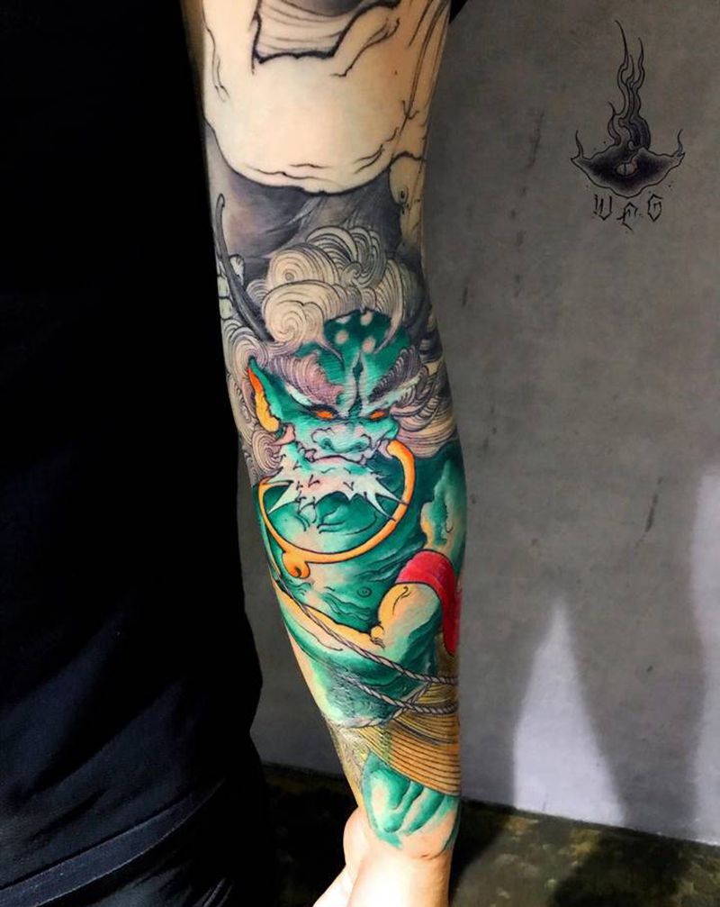 绿水鬼纹身图片_手部纹身图案