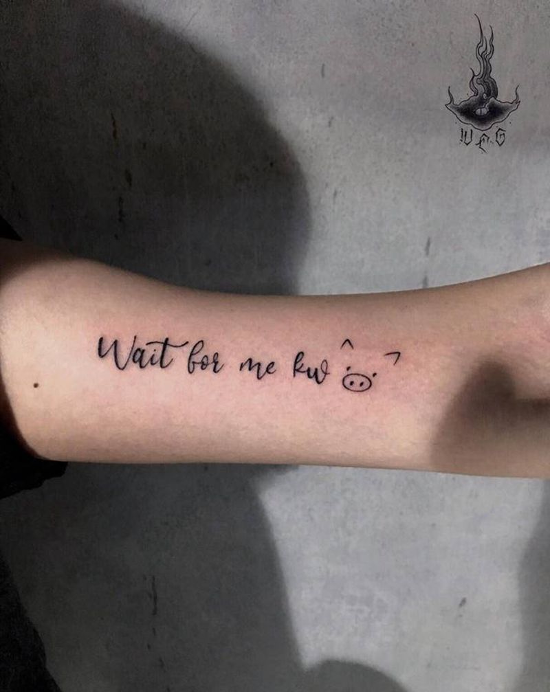 字母纹身图片_手部纹身图案