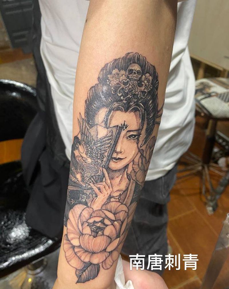 单针艺妓纹身图片_点刺纹身图案