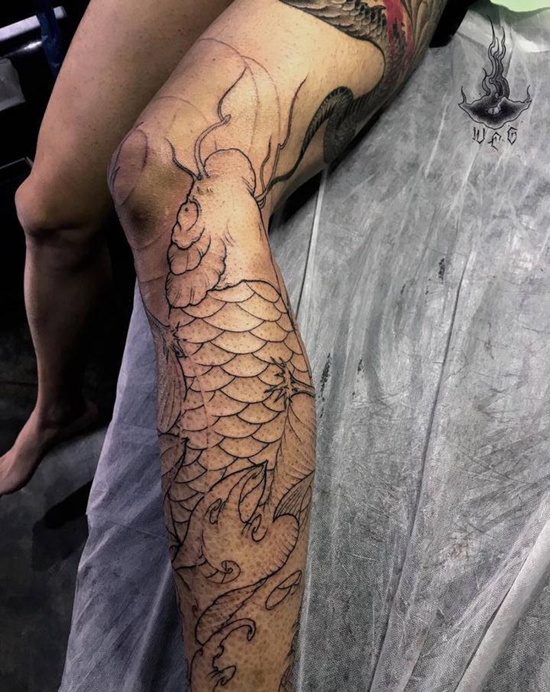 鲤鱼线条纹身图片_腿部纹身图案