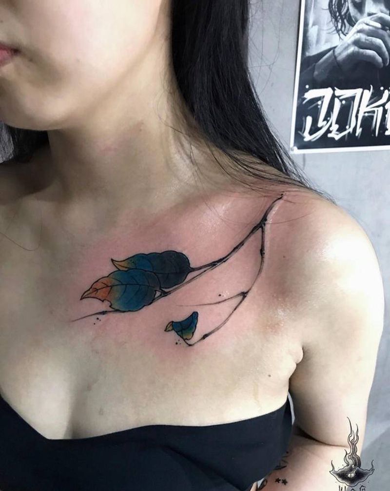 叶子纹身图片_肩部纹身图案