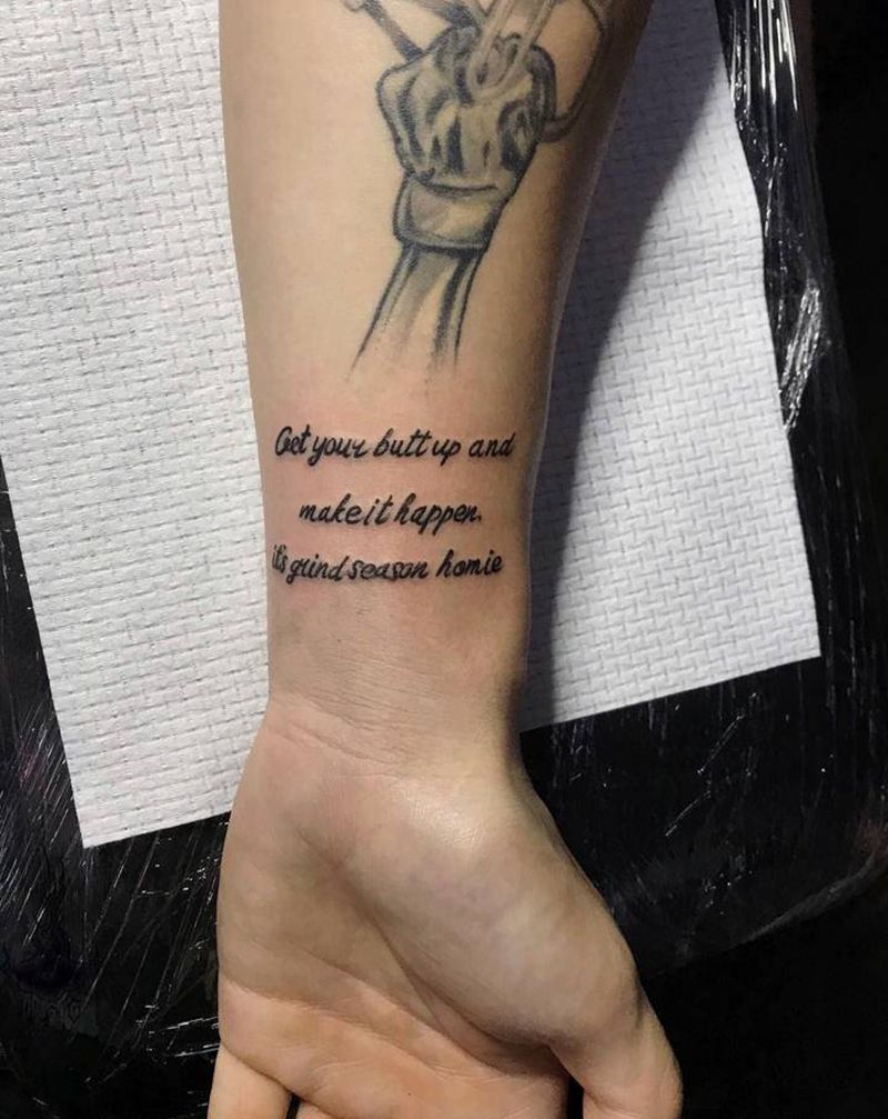 字母纹身图片_手部纹身图案