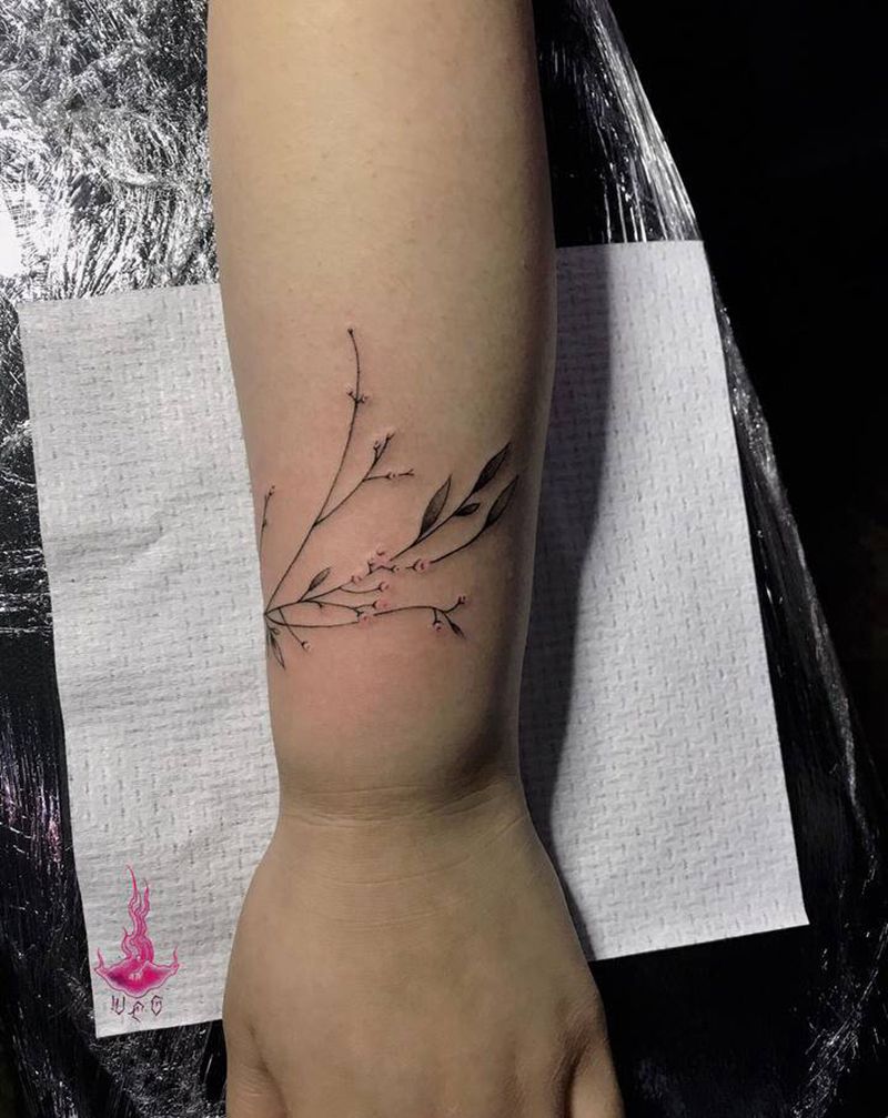 小花纹身图片_手部纹身图案