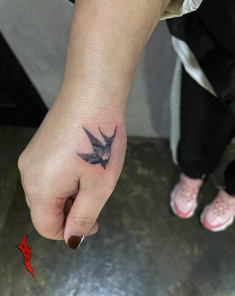 遮盖纹身图片_手部纹身图案