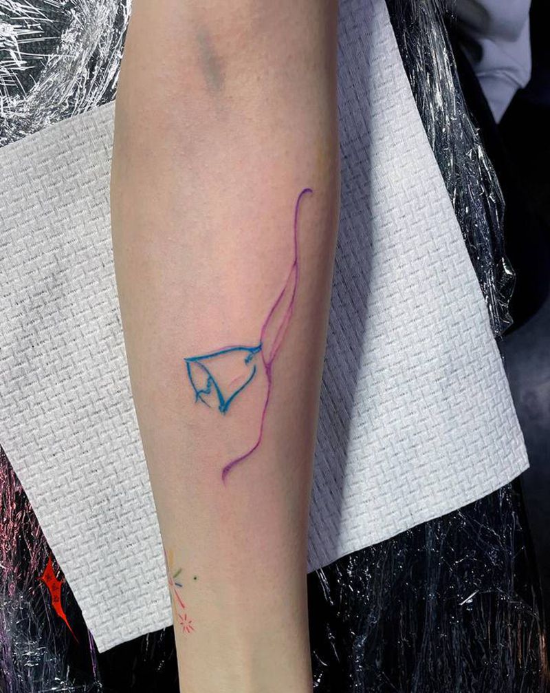 铃铛纹身图片_手部纹身图案