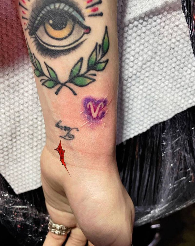 白羊座纹身图片_手部纹身图案