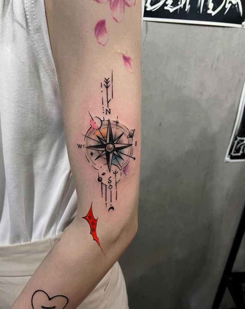 小图纹身图片_手部纹身图案