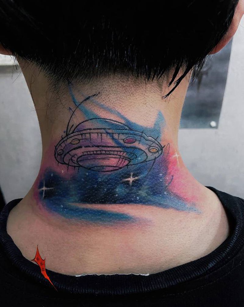 遮盖纹身图片_颈部纹身图案