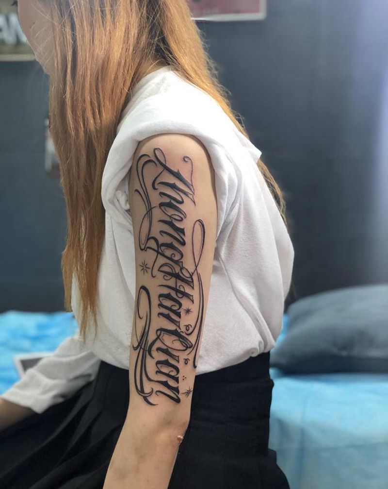私人订制奇卡诺纹身图片_手臂花体字纹身图案