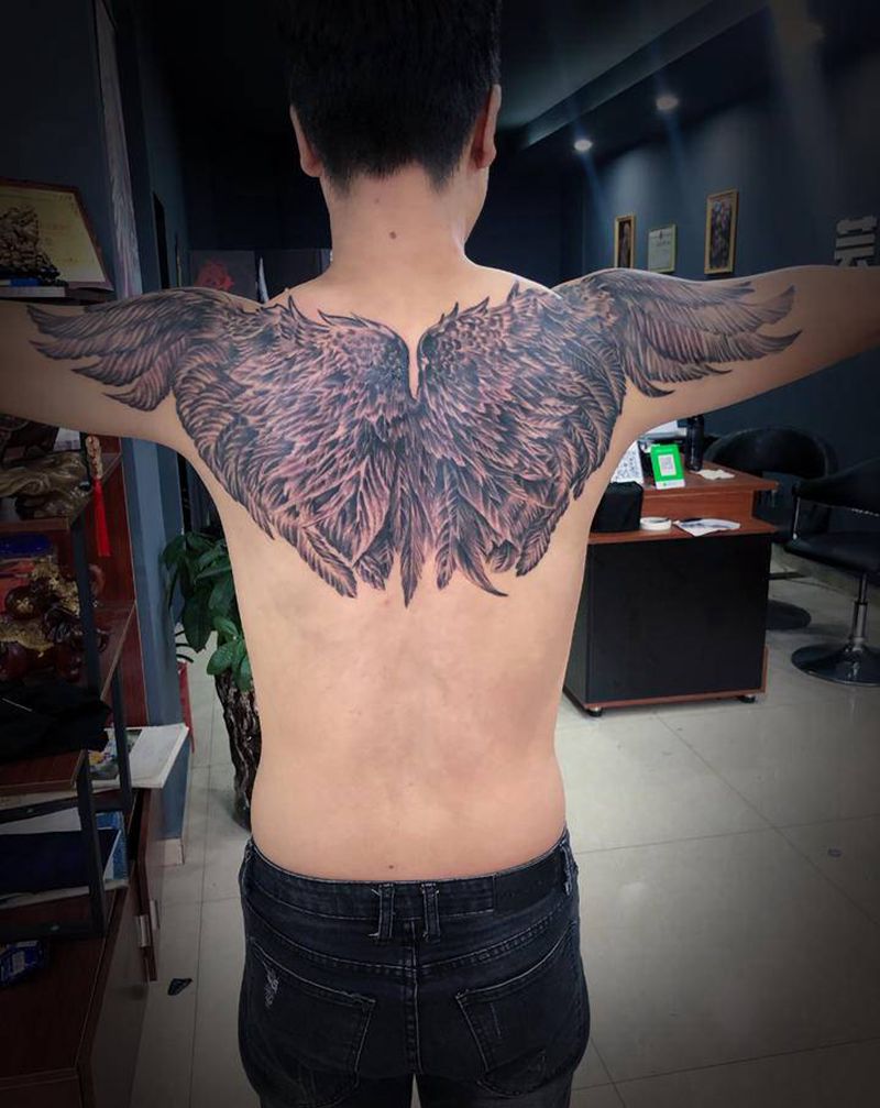 翅膀纹身图片_新传统纹身图案