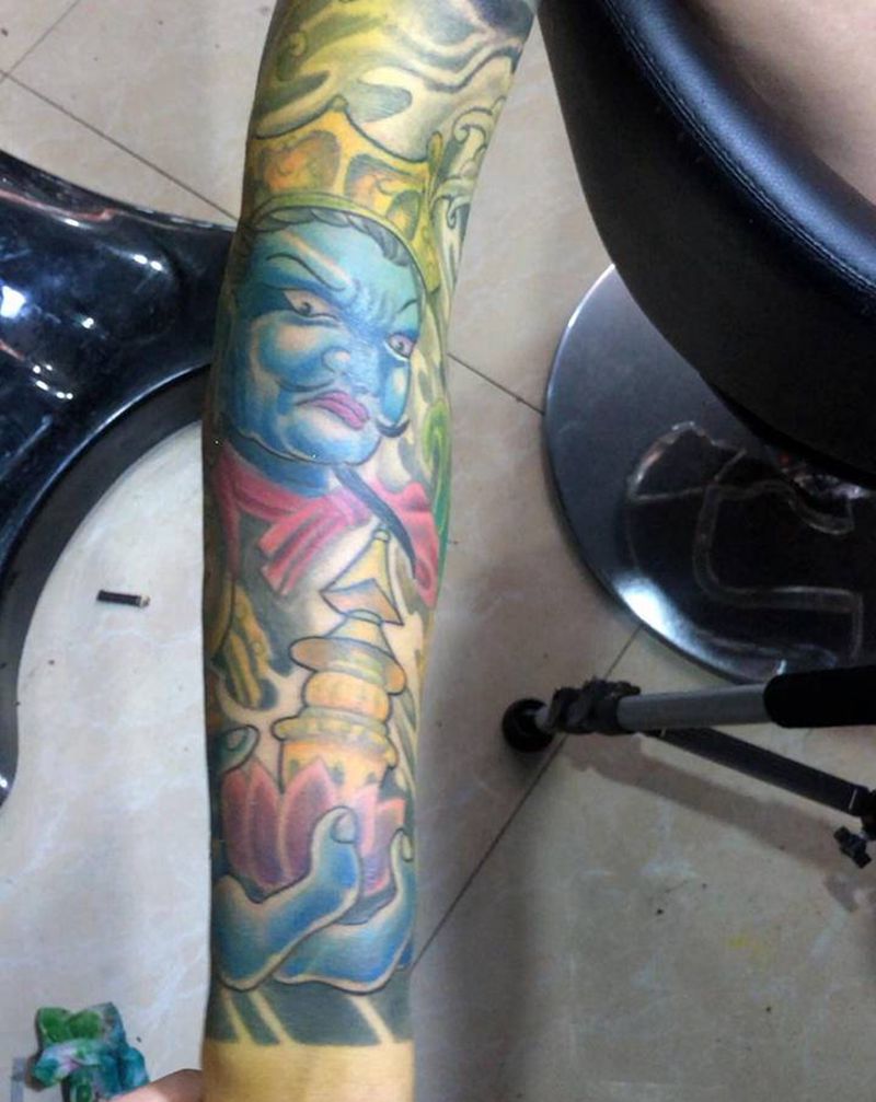 修改纹身图片_新传统人物神话天王纹身图案