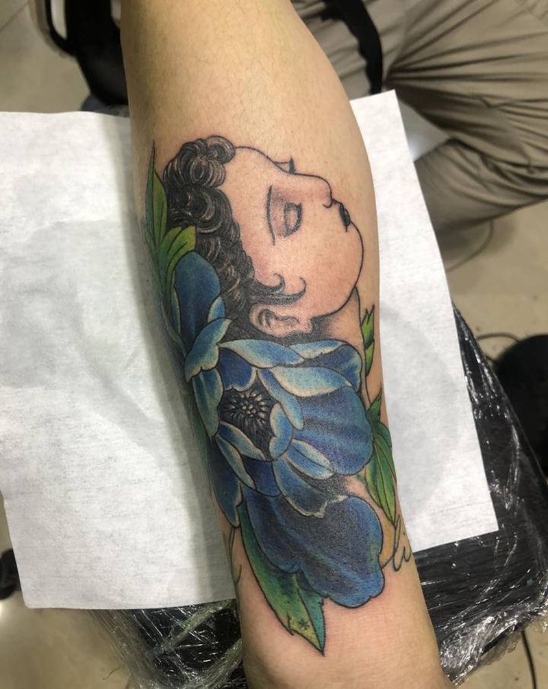 遮盖纹身图片_新传统花遮盖纹身图案