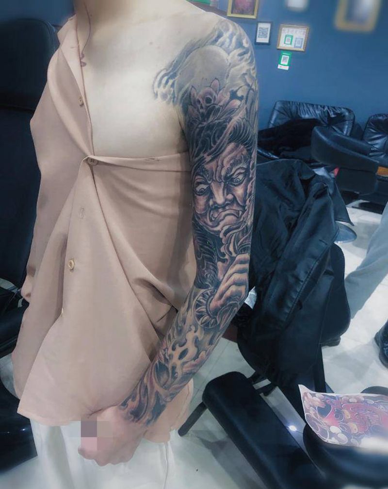 修改上色纹身图片_新传统花臂纹身图案