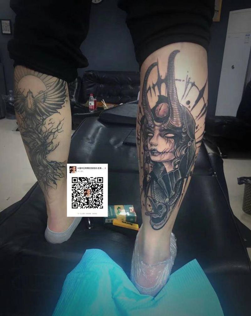 暗黑小腿纹身图片_腿部欧美写实暗黑小腿纹身图案