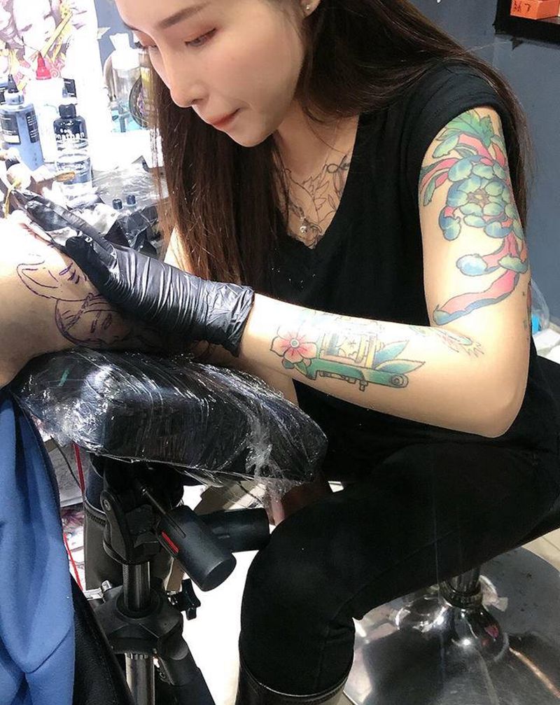 工作纹身图片_新传统纹身图案