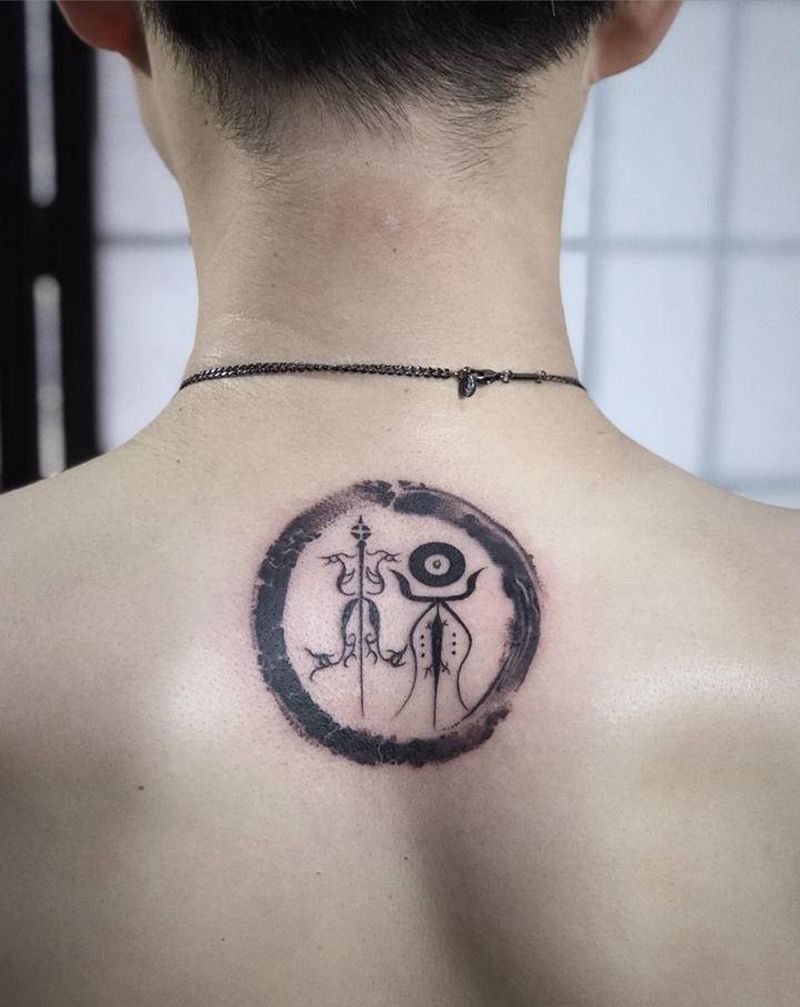 姓氏图腾纹身图片_背部图腾水墨纹身图案