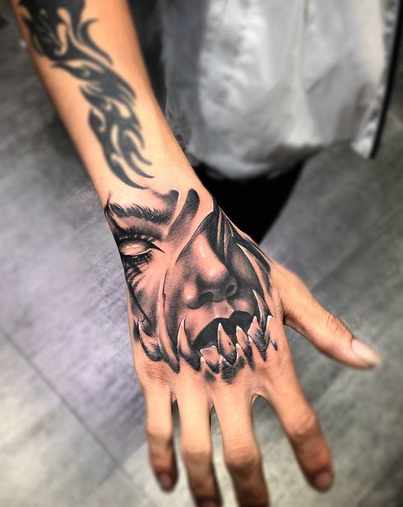 手背欧美写实纹身图片_手部欧美写实纹身图案